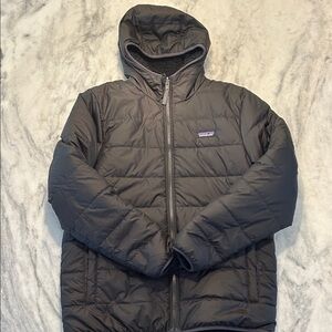 Patagonia kid jacket size XXL (16-18)